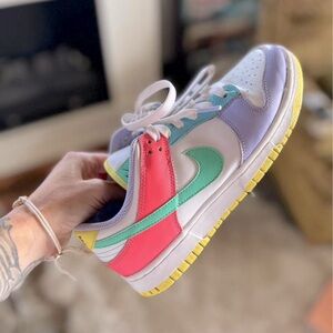 Nike Dunk Low Easter Candy : value $165 new/ like new/ new insoles / 7.5 woman’s